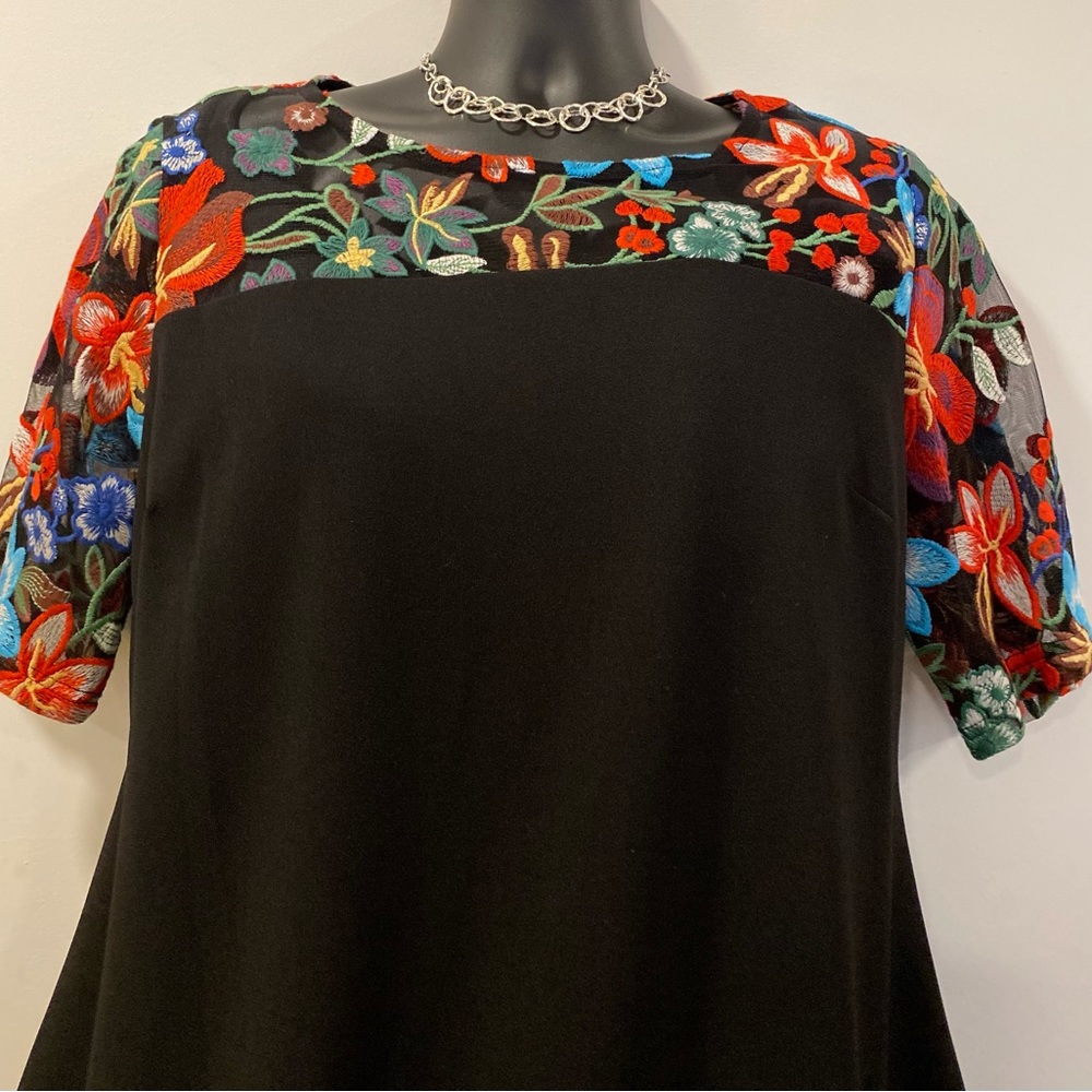 Womens dress ; top part floral sheer ; bottom black ; brand new ; XL runs small